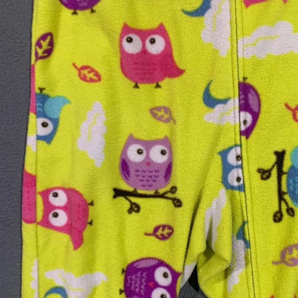 Circo Girls Footed Pajamas 2-Pack Size S 6/6x Fleece Owls Monkeys Bright Colors‎